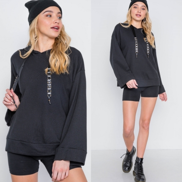 🖤Black Hoodie Sweatshirt with Rhinestone Trim - Picture 2 of 3
